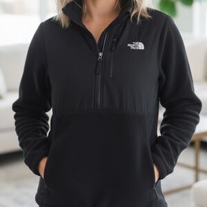 The North Face Half Zip Jacket Pullover